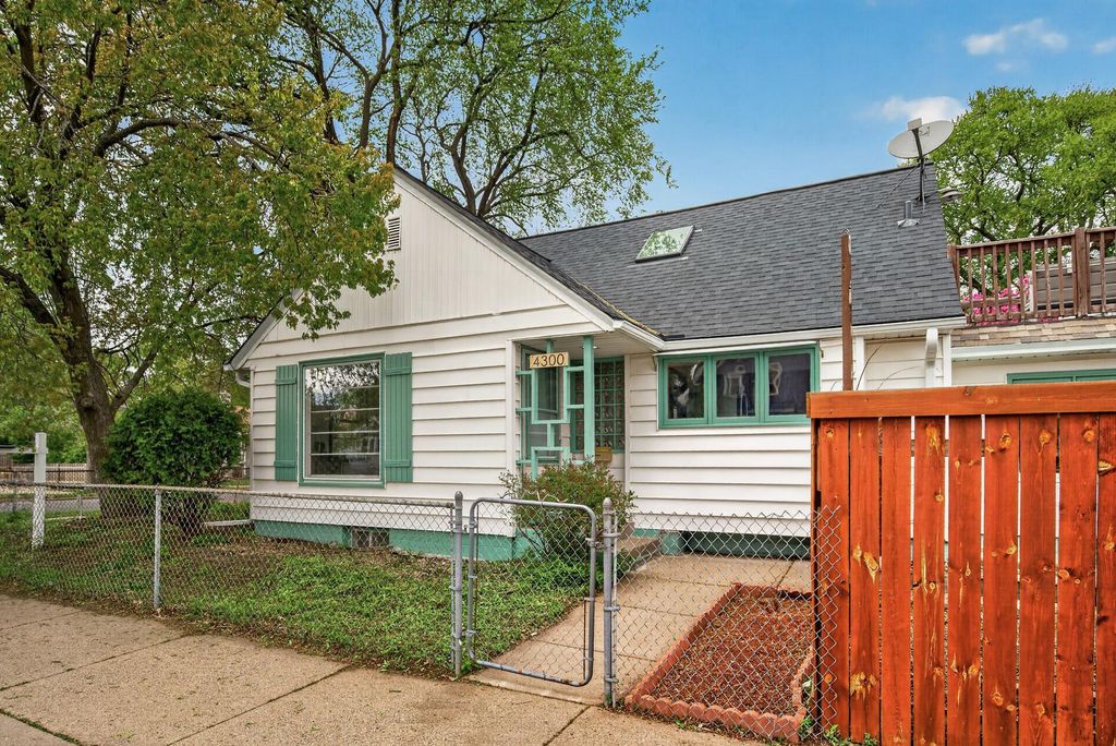Photo of 4300 E 41st Street, Minneapolis, MN 55406 (MLS # 7067372)