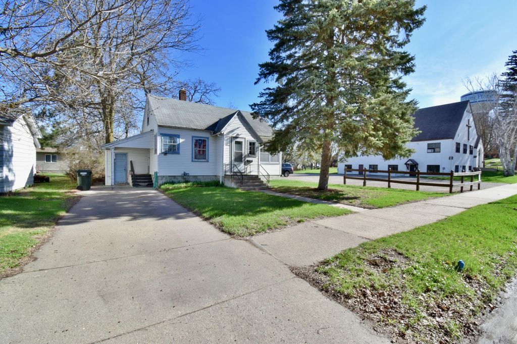 Photo of 514 Central Avenue, Long Prairie, MN 56347 (MLS # 7058664)