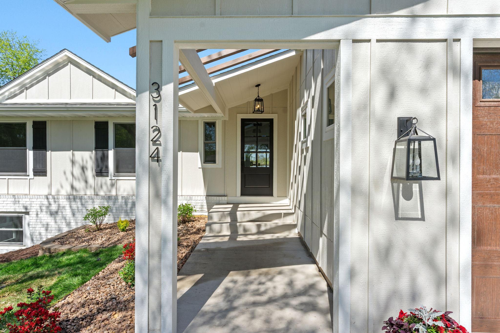 3124 Linden Circle NW
