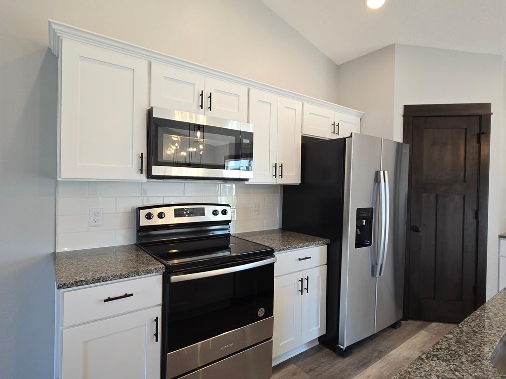 Photo of 105 Kilkenny Court, Green Isle, MN 55338 (MLS # 7017978)