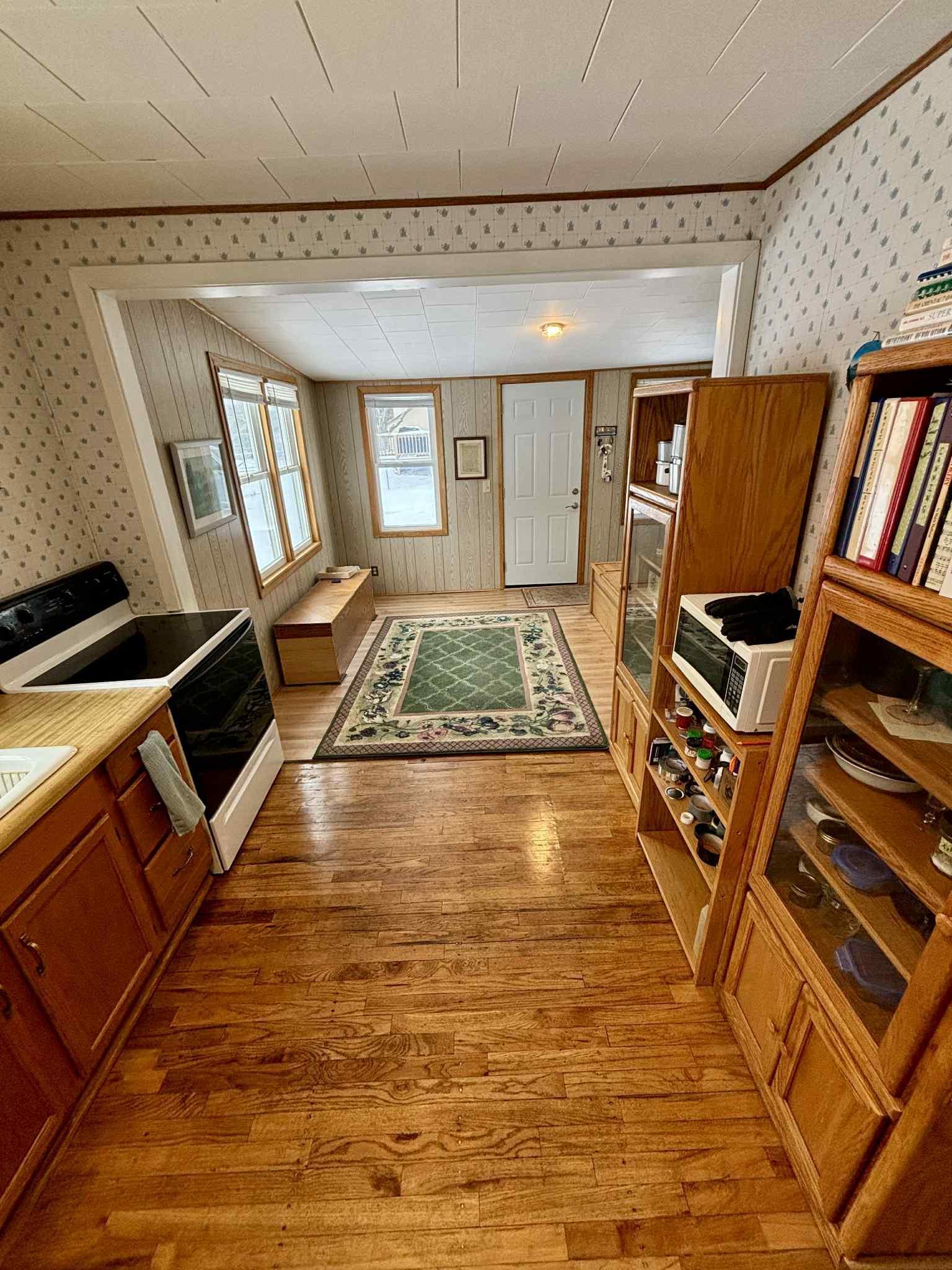 2305 Division Street N