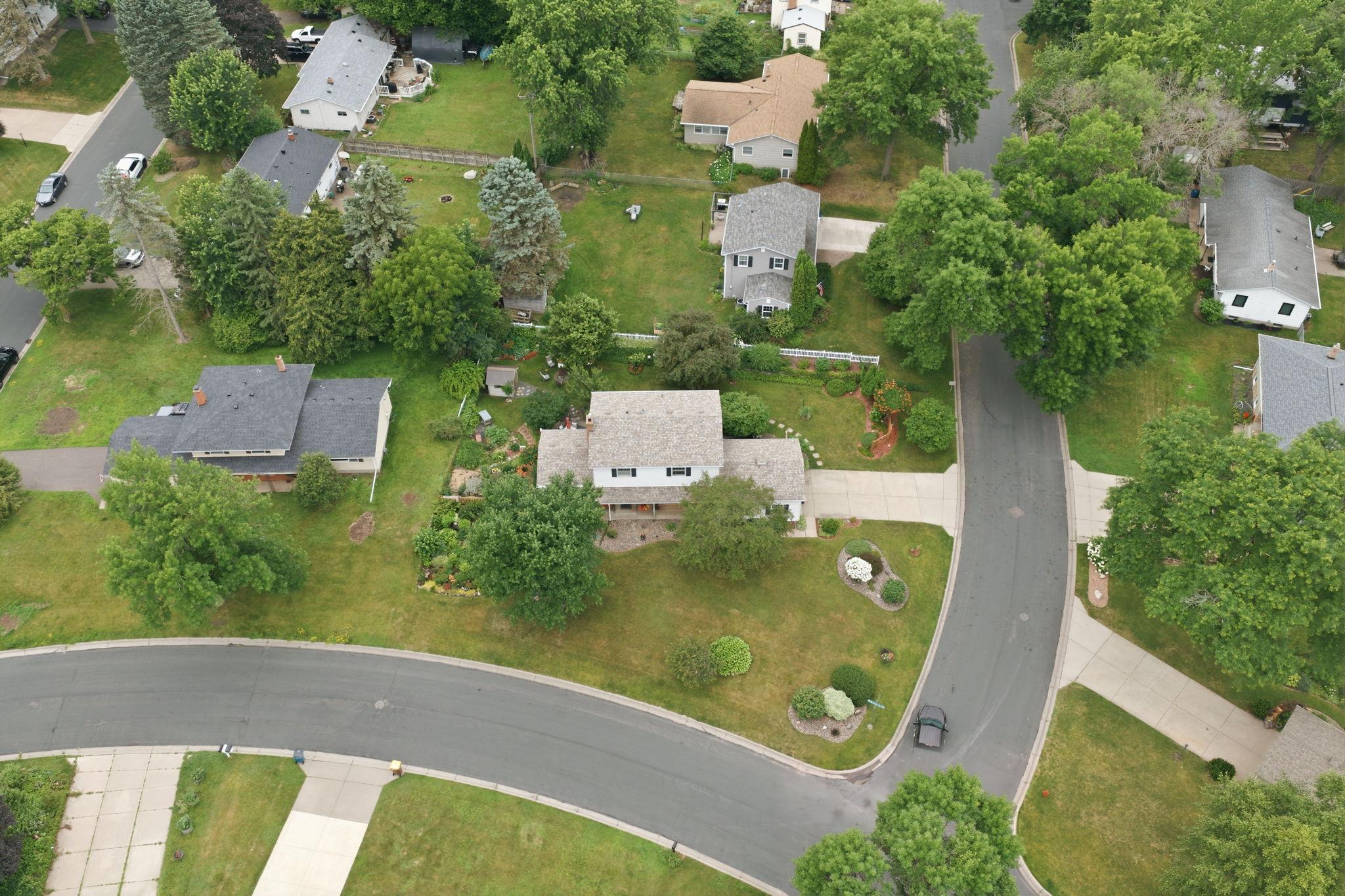 2623 Riviera Drive N