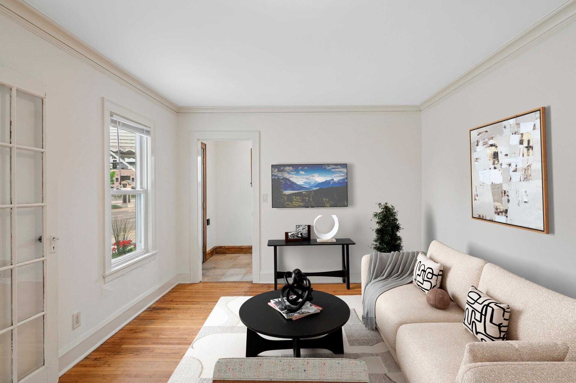 11 Blake Road S