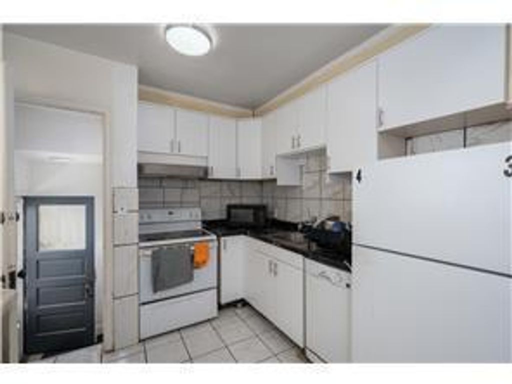 Photo of 1316 2nd Street NW, Rochester, MN 55901 (MLS # 7028516)