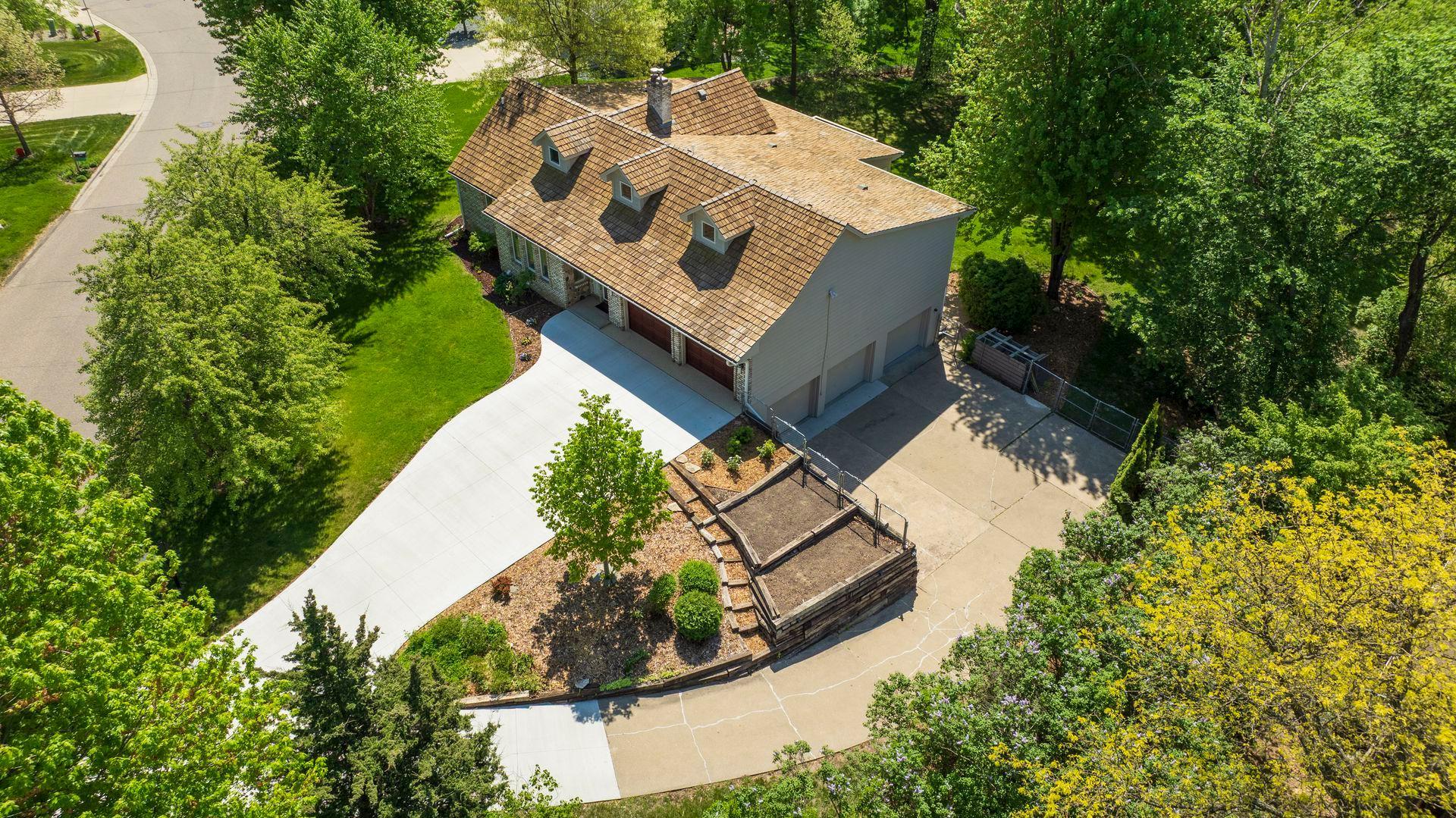 15575 Ranchview Court