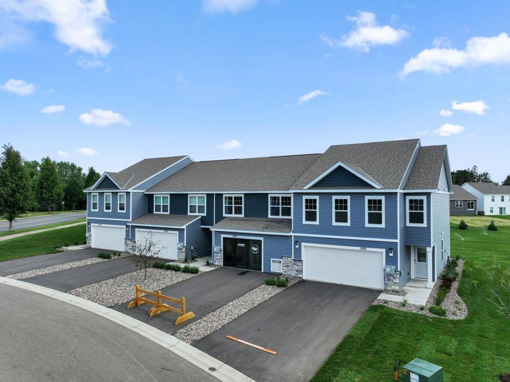 Photo of 13736 Kaylemore Trail, Rosemount, MN 55068 (MLS # 7001803)