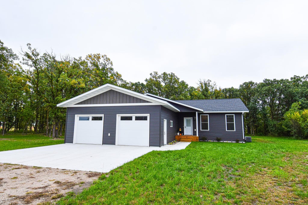 Photo of 4331 State Hwy 11, Karlstad, MN 56732 (MLS # 7147129)