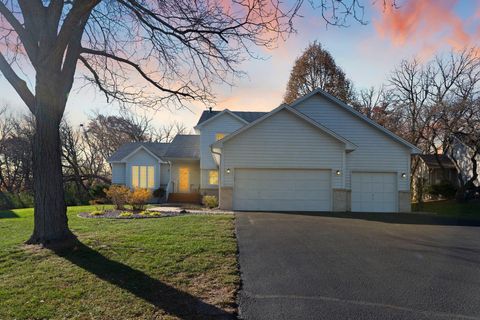 1160 Autumn Drive Woodbury MN 55125