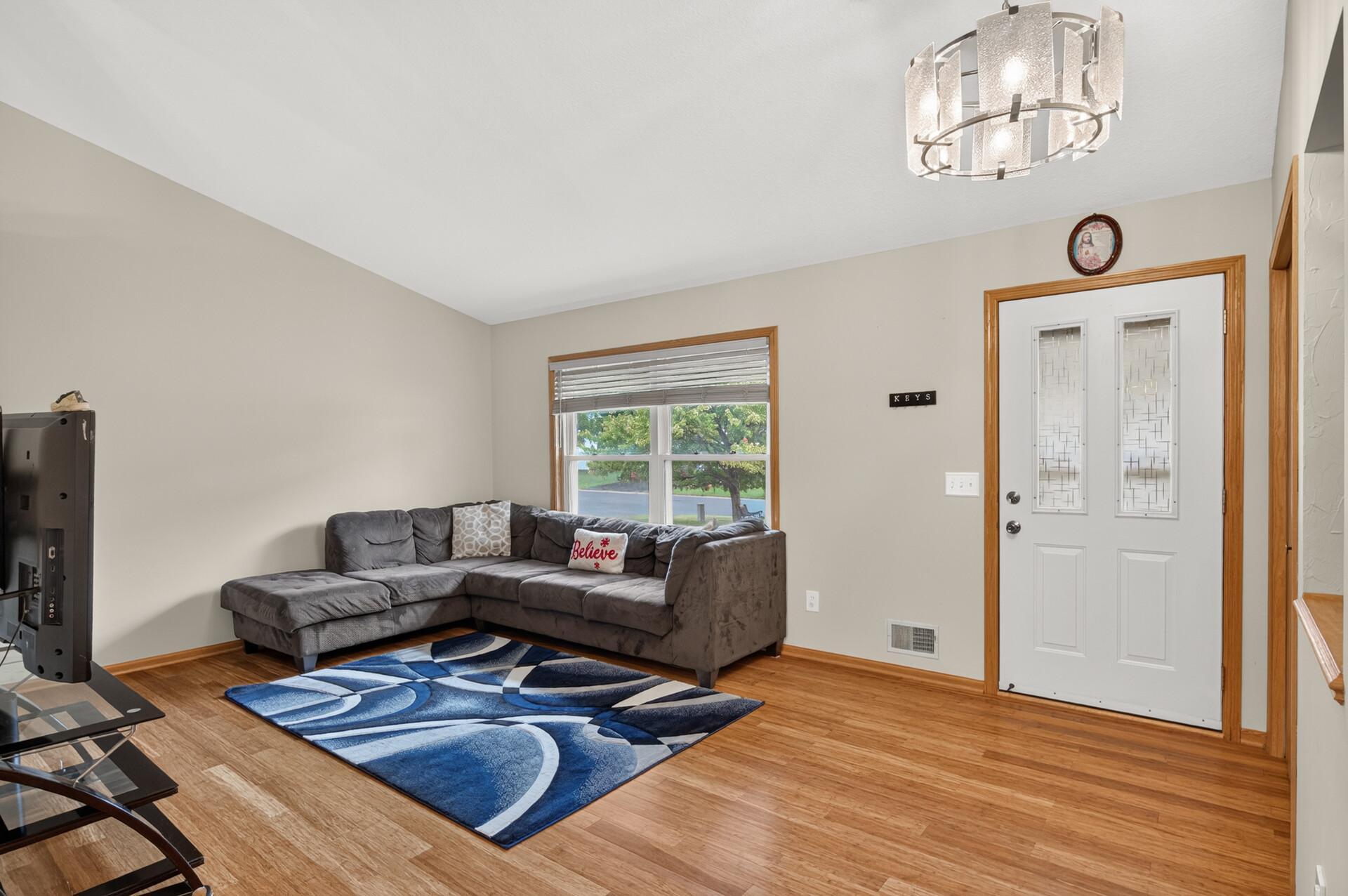 4410 S River Run