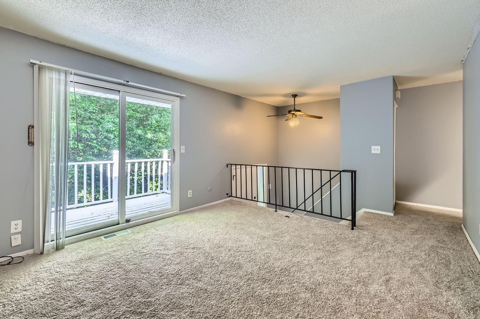 3944 76th Way E