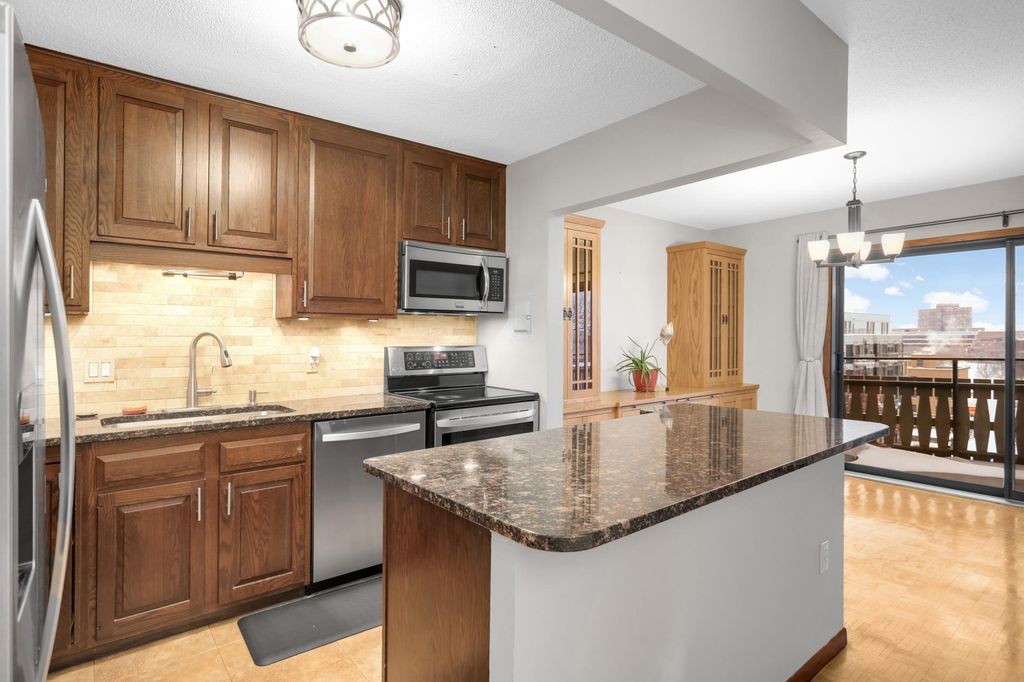 Photo of 400 Groveland Avenue #413, Minneapolis, MN 55403 (MLS # 6825243)