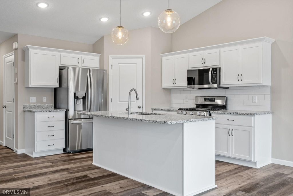 Photo of 2734 Ivy Avenue NE, Saint Michael, MN 55376 (MLS # 7078168)