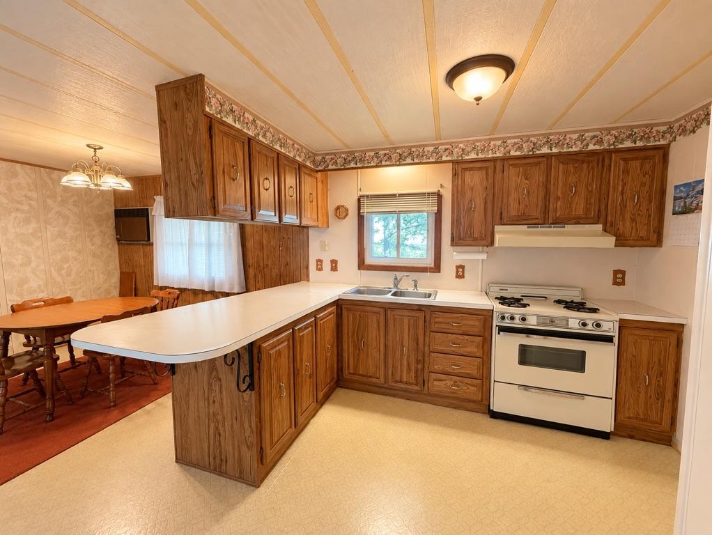 17252 County Road 44