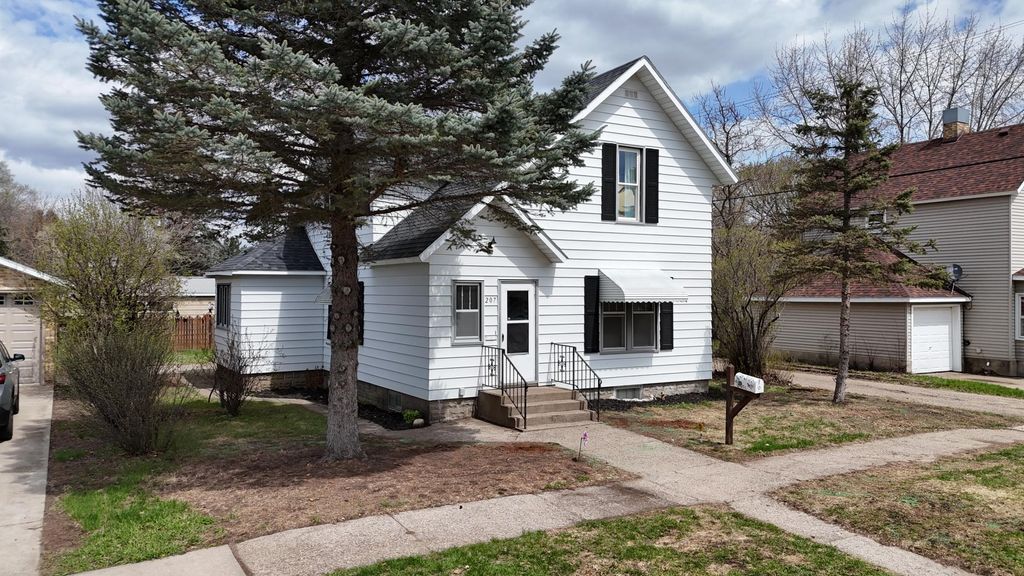 Photo of 207 3rd Avenue NE, Little Falls, MN 56345 (MLS # 7064282)