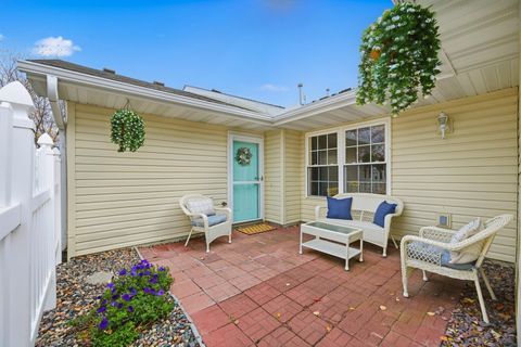 Photo of 1065 Blackbird Trail SW #8, Hutchinson, MN 55350 (MLS # 6816089)