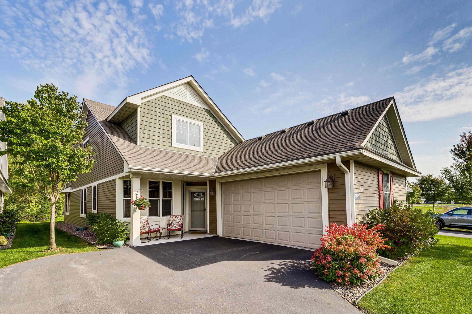 14879 Empress Avenue N