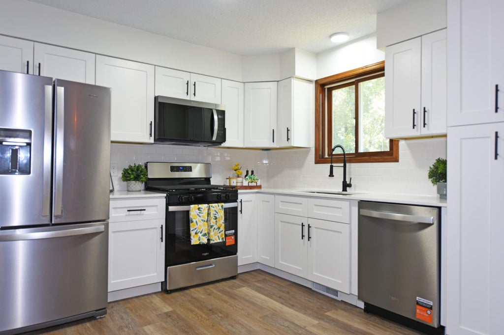 Photo of 5506 Prospect Avenue, White Bear Twp, MN 55110 (MLS # 7148963)