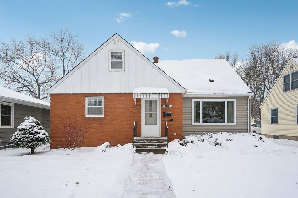 Photo of 3133 26th Avenue N, Golden Valley, MN 55422 (MLS # 7003284)