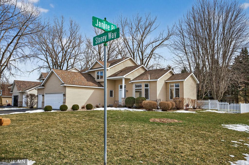 Photo of 12677 Stoney Way, Eden Prairie, MN 55347 (MLS # 7038822)