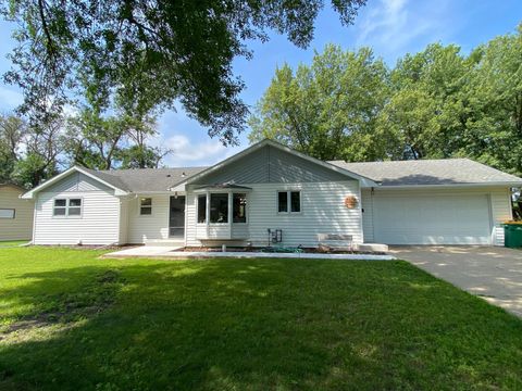 Photo of 314 Garden Road, Albert Lea, MN 56007 (MLS # 6759784)