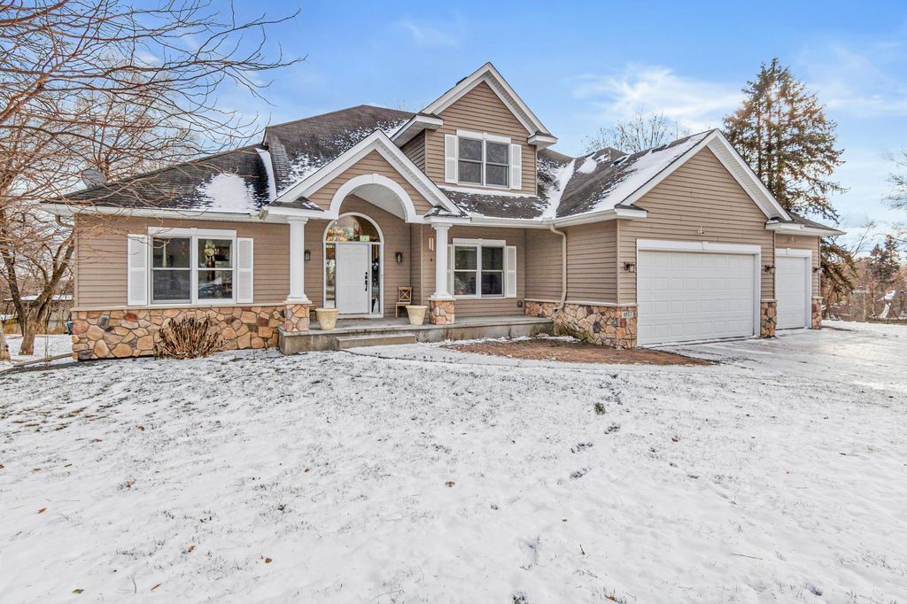 Photo of 4817 Williston Road, Minnetonka, MN 55345 (MLS # 6822123)