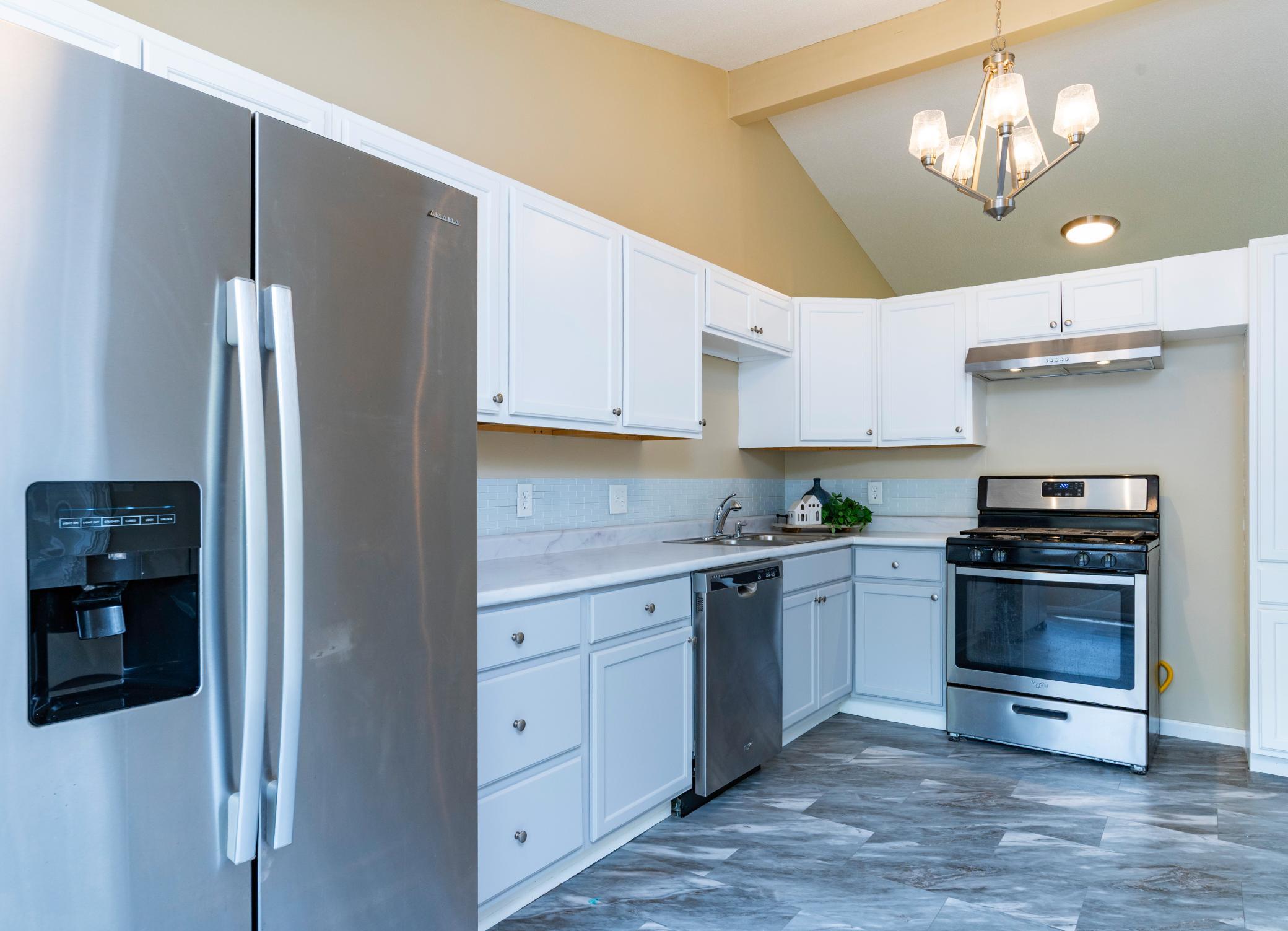 6366 Aspenwood Plaza