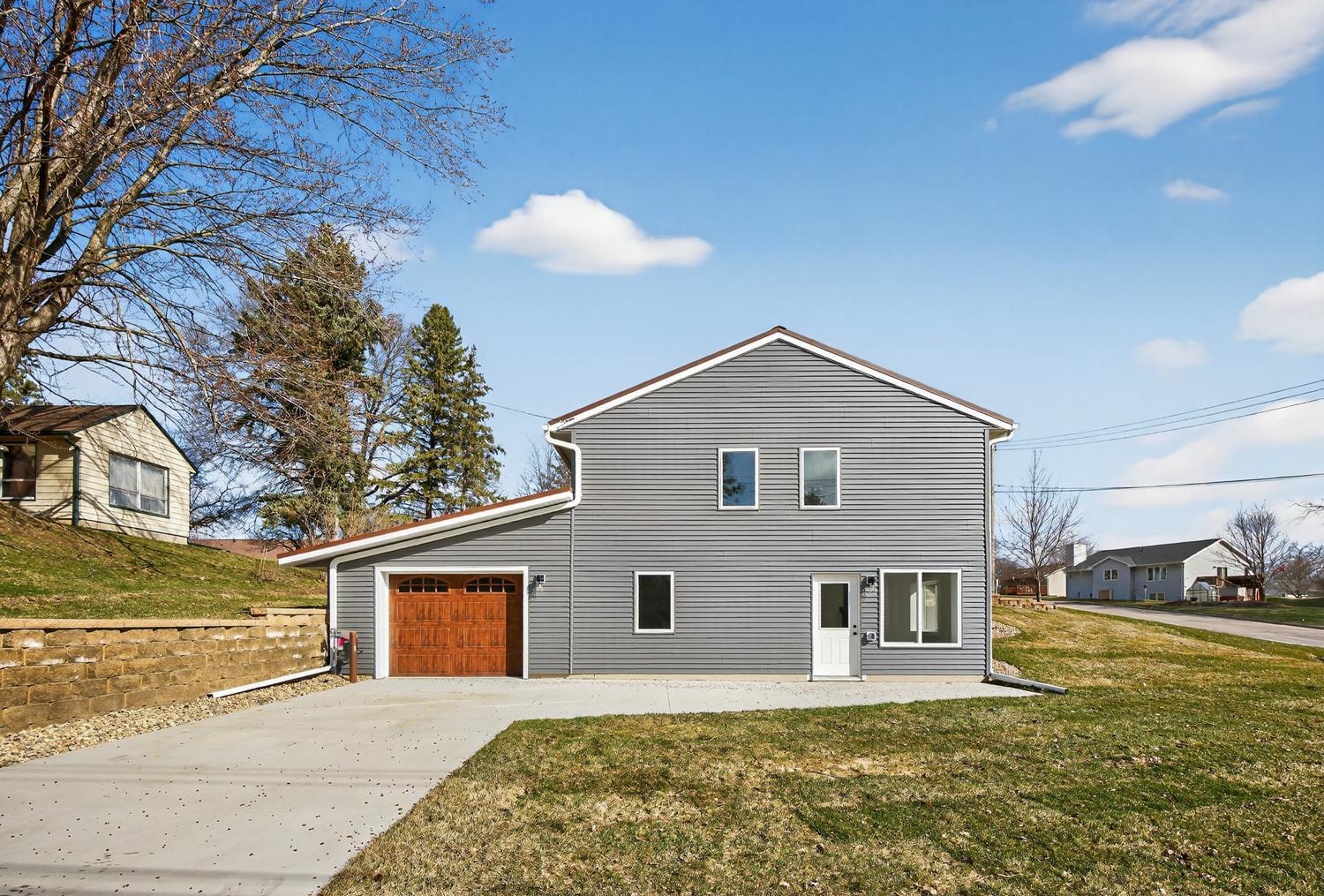 311 Highland Court SW