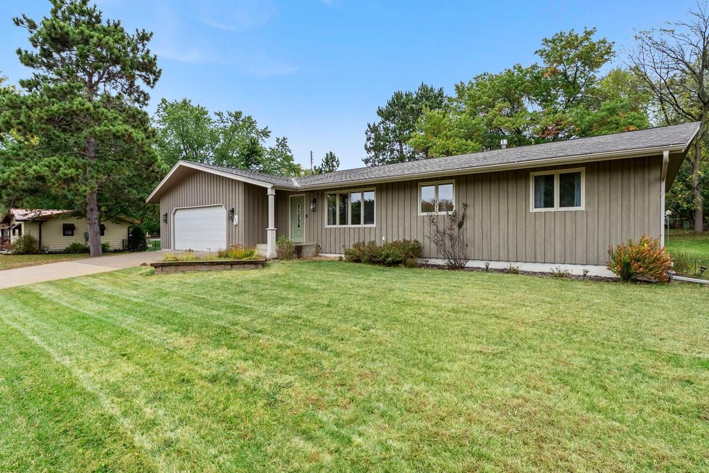 Photo of 2850 Ivy Street S, Cambridge, MN 55008 (MLS # 6805676)