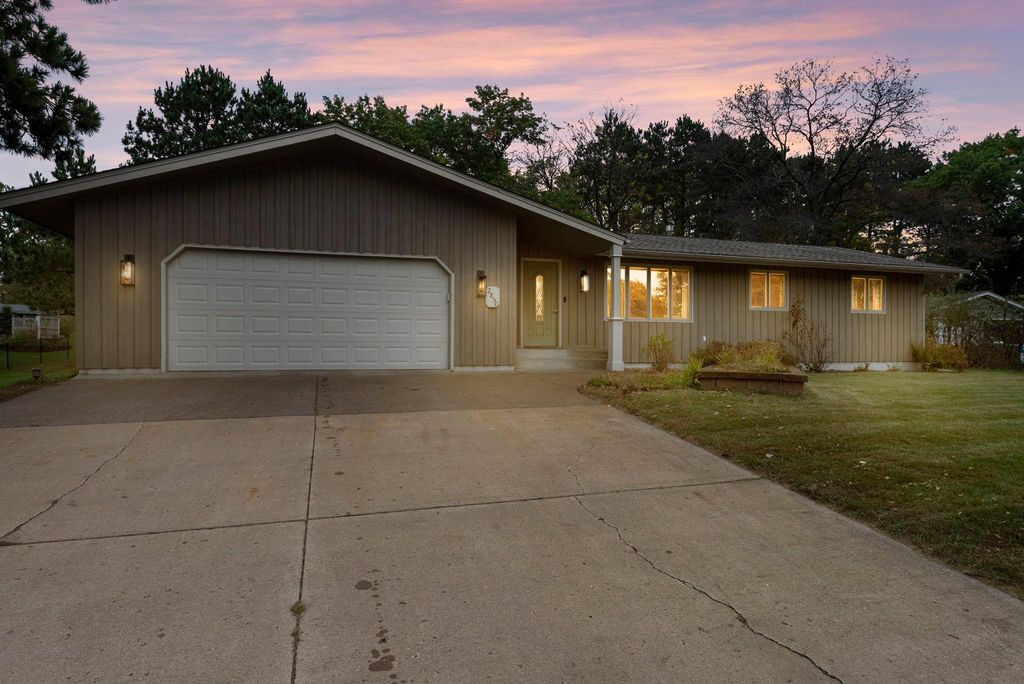 Photo of 2850 Ivy Street S, Cambridge, MN 55008 (MLS # 6805676)