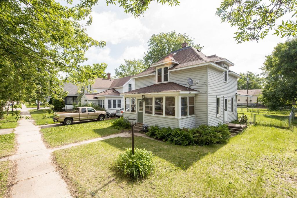 Photo of 610 2nd Street SW, Wadena, MN 56482 (MLS # 6741508)