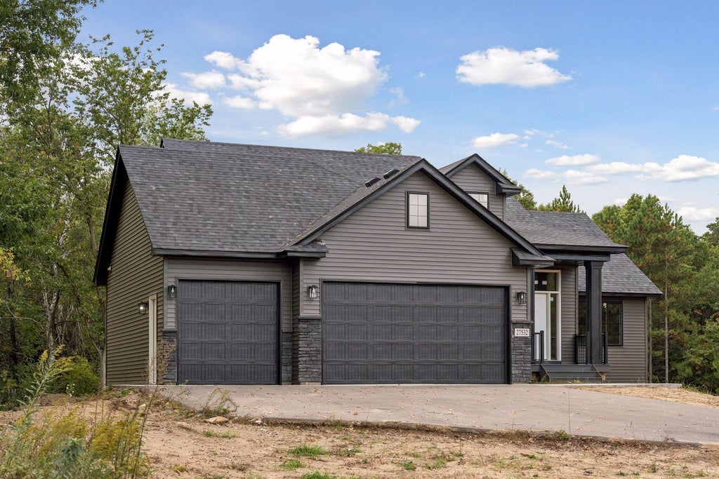 Photo of 27532 Dahlia Court NW, Isanti, MN 55040 (MLS # 7154339)