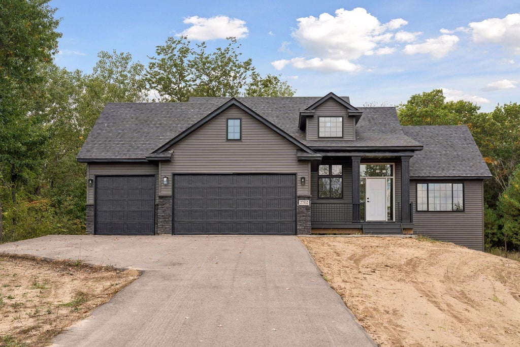 Photo of 27532 Dahlia Court NW, Isanti, MN 55040 (MLS # 7154339)