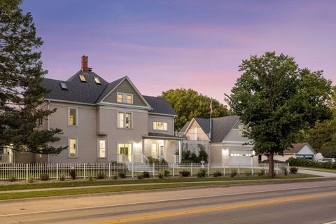 Photo of 917 Division Street S, Northfield, MN 55057 (MLS # 6775220)