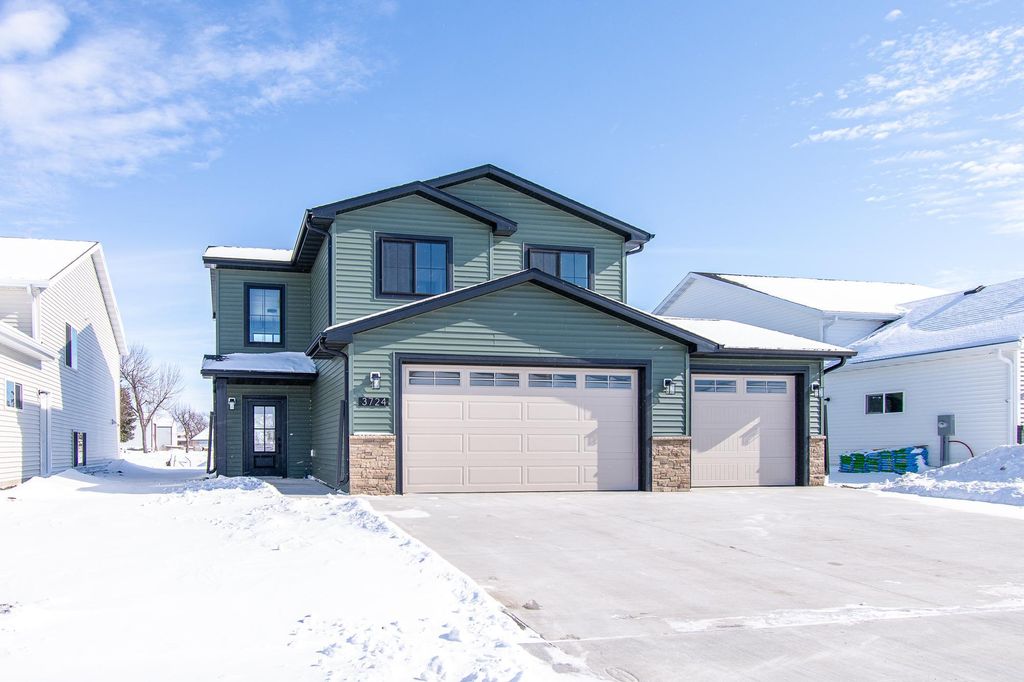 Photo of 3724 27th Street S, Moorhead, MN 56560 (MLS # 7025677)