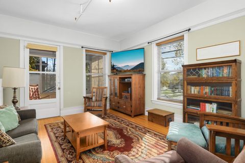 69 Milton Street N 3 Saint Paul MN 55104