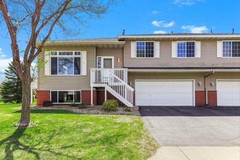 Photo of 1505 Senate Lane, Northfield, MN 55057 (MLS # 7062852)