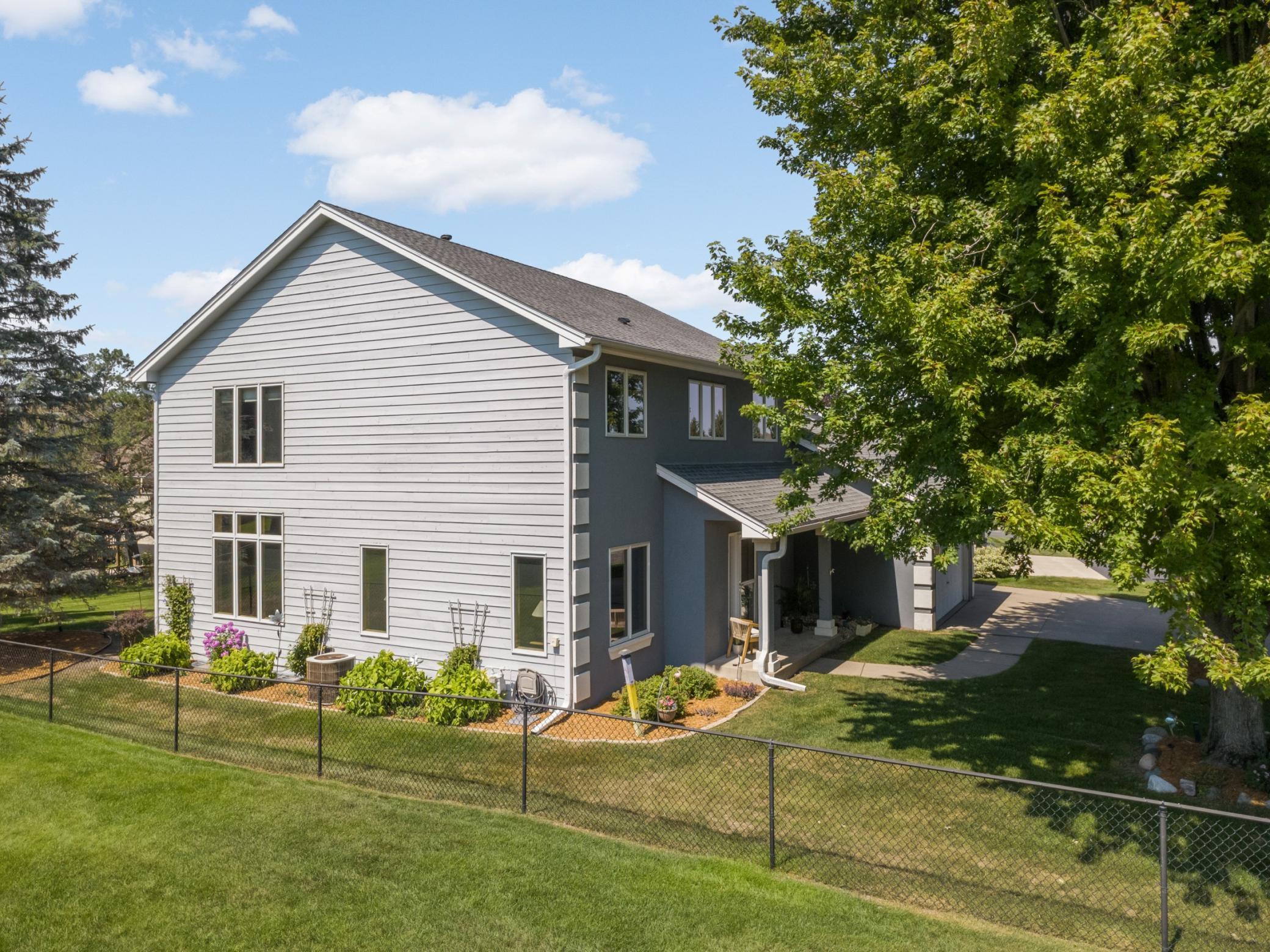 527 Hackmore Drive