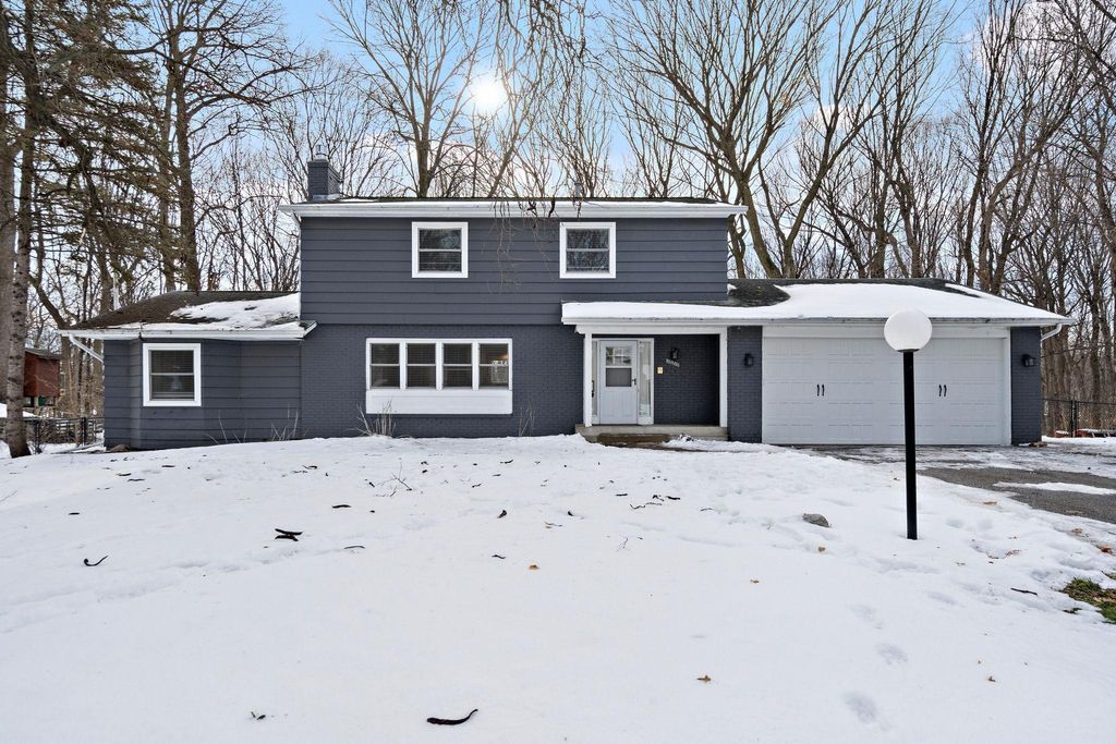 Photo of 18215 19th Avenue N, Plymouth, MN 55447 (MLS # 7006213)