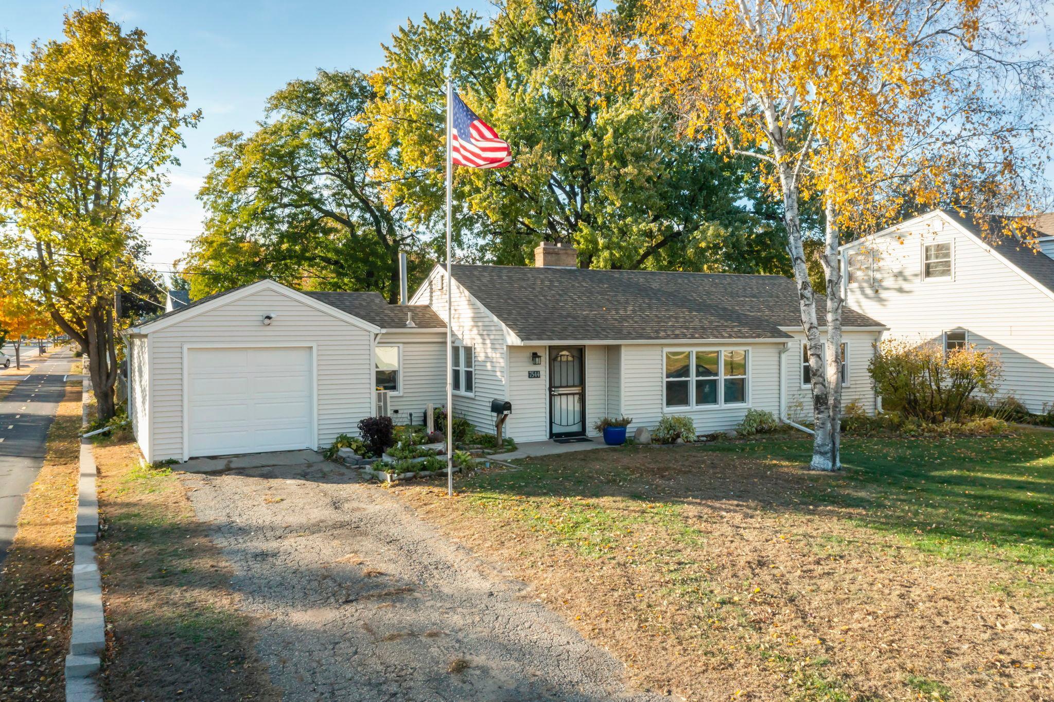 7544 Columbus Avenue