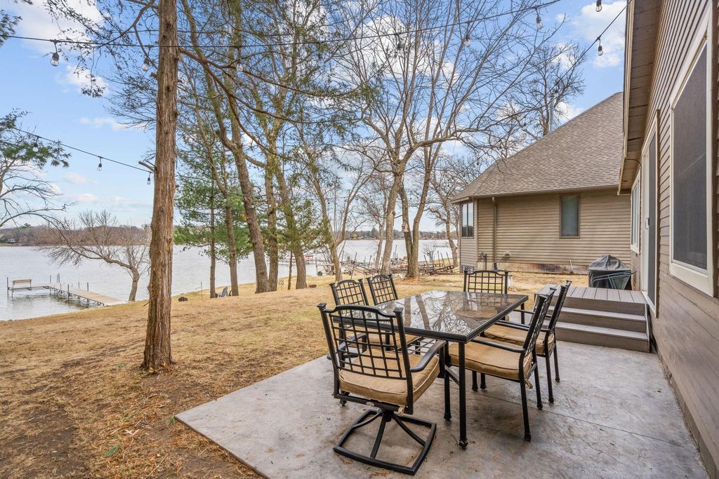 Photo of 4610 115th Avenue, Clear Lake, MN 55319 (MLS # 7037032)