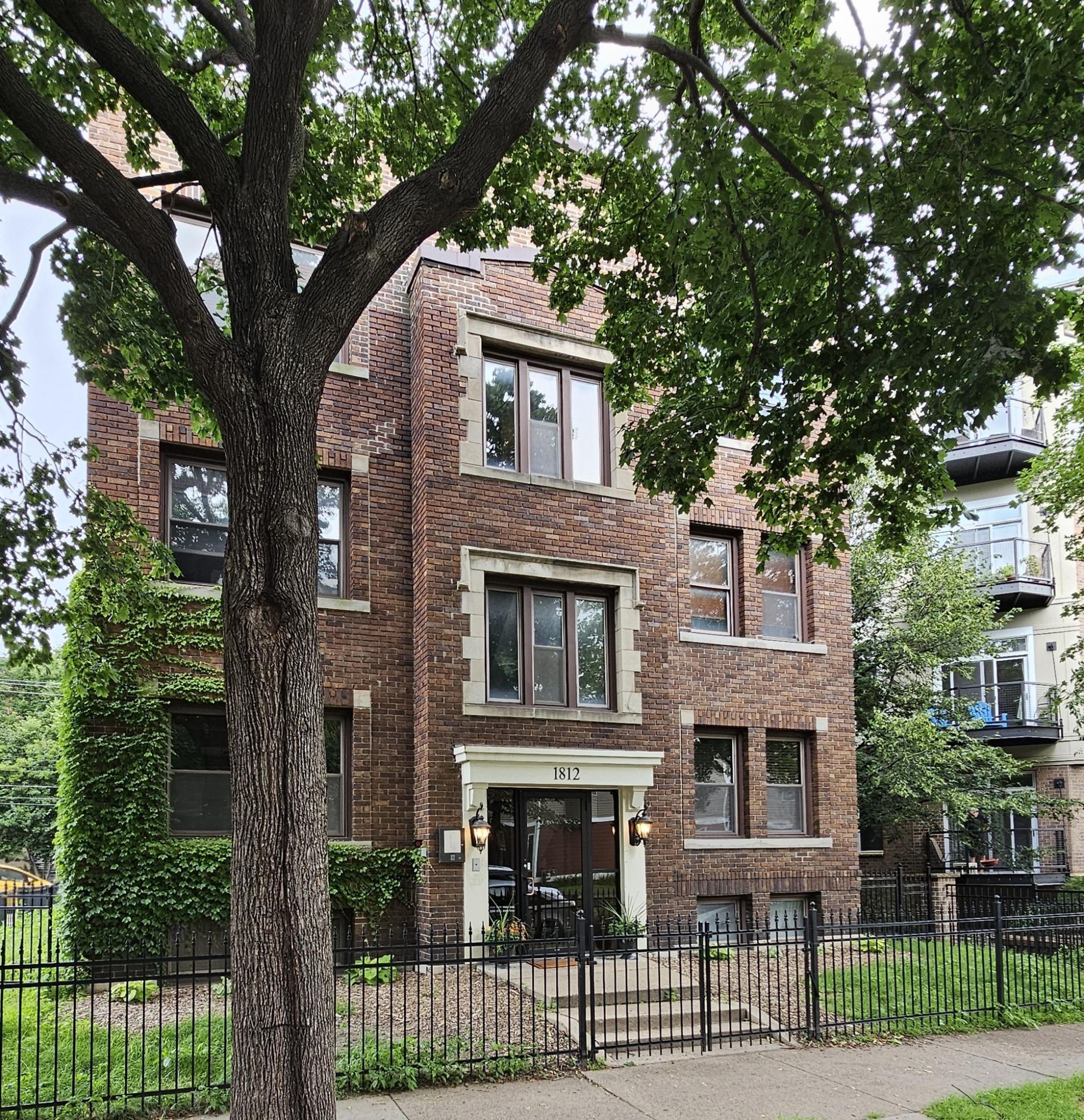 1812 Clinton Avenue 101