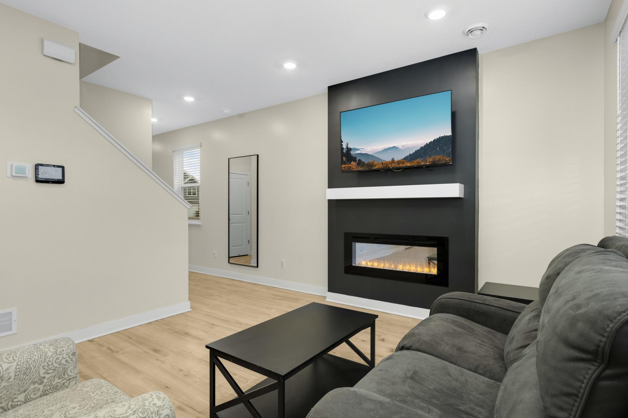 12714 Erskin Street NE