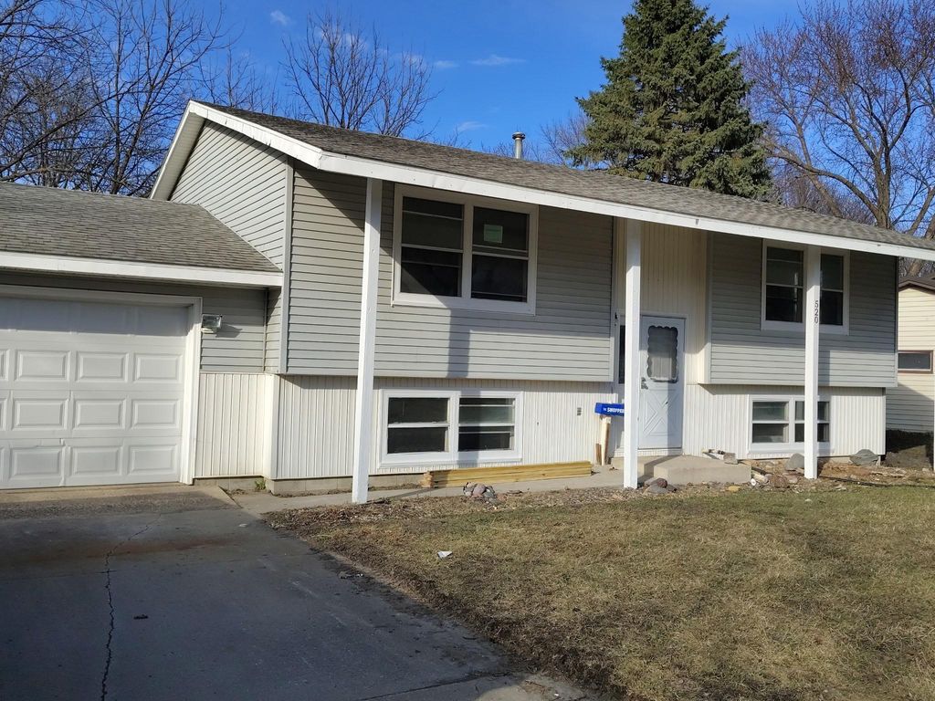 Photo of 520 8th Avenue NW, Waseca, MN 56093 (MLS # 7041617)