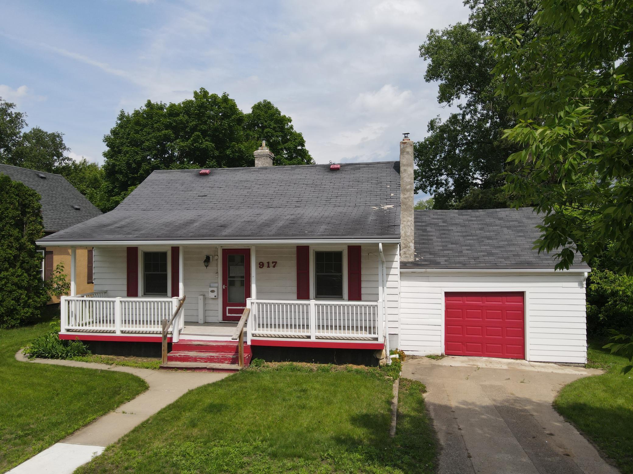 917 S 7th Street