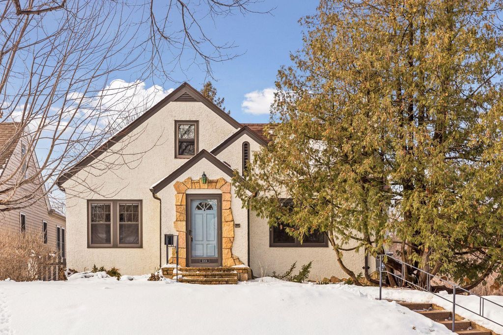 Photo of 5004 15th Avenue S, Minneapolis, MN 55417 (MLS # 6825730)