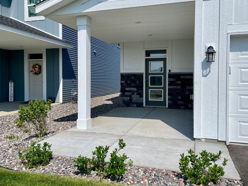 Photo of 8642 147th Avenue NW, Ramsey, MN 55303 (MLS # 6824909)