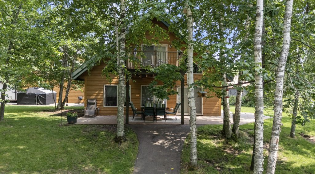 Photo of 140 Patriots Way, Hoyt Lakes, MN 55750 (MLS # 7010228)