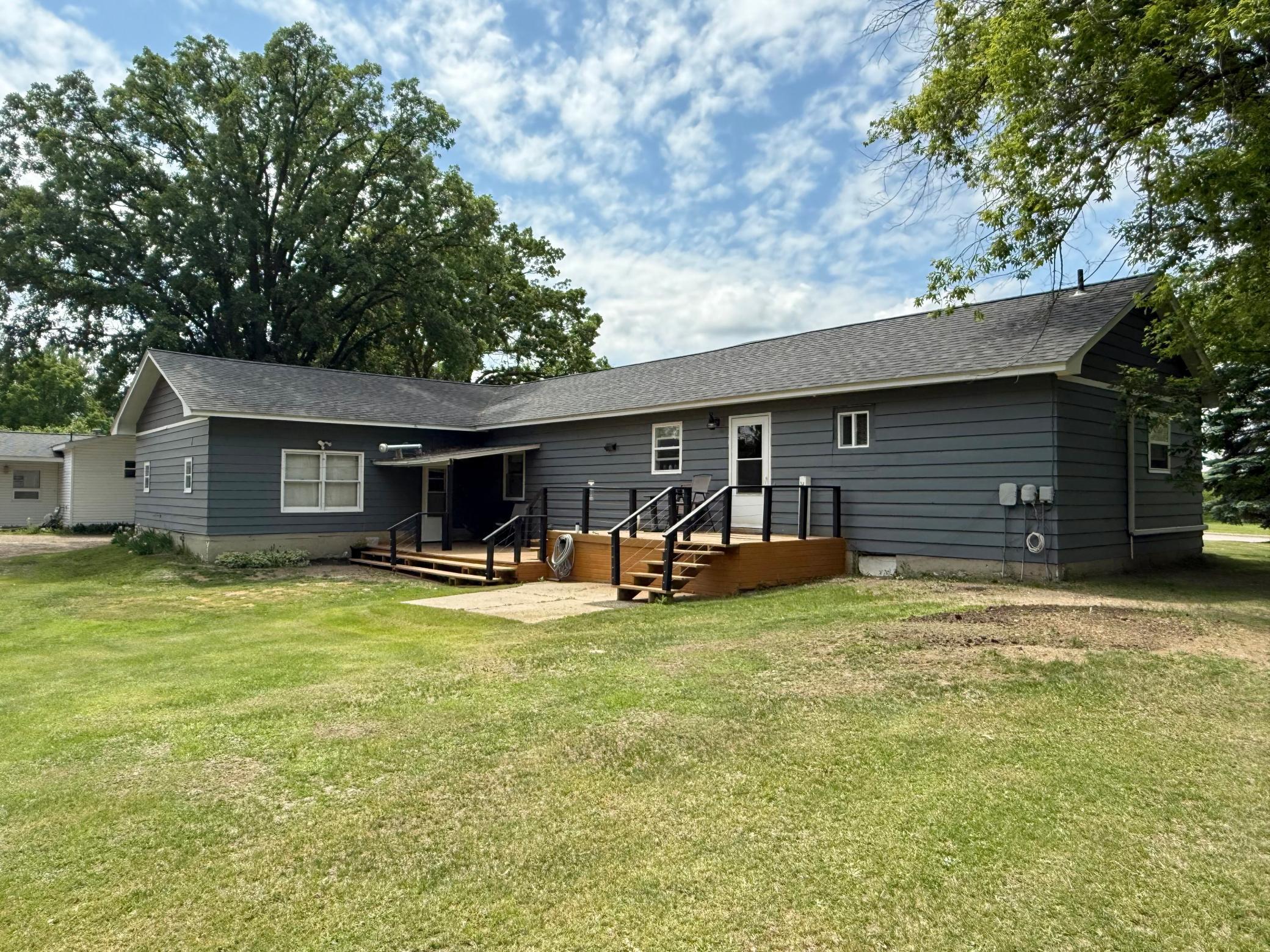 420 S Pelican Avenue