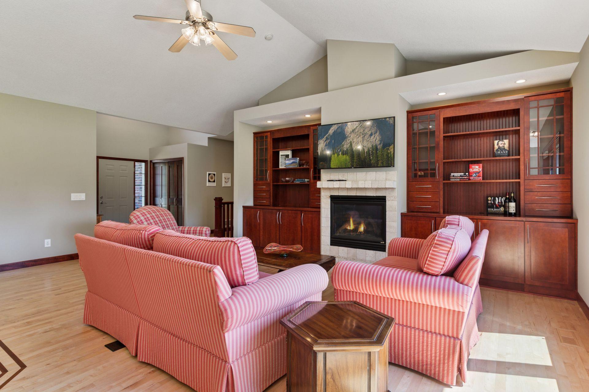 3224 Wild Horse Pass NW