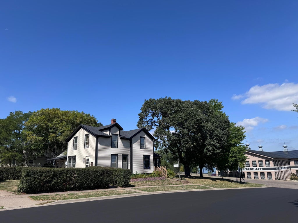 Photo of 206 Eddy Street, Hastings, MN 55033 (MLS # 7139786)